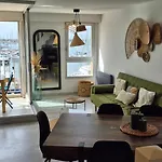 Marine, T4 En Duplex Vue Centre Port Avec Parking 아파트 아그