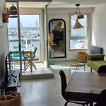 Lejlighed Marine, T4 En Duplex Vue Centre Port Avec Parking *